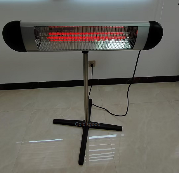 Topné těleso odolné proti stříkající vodě IPX4